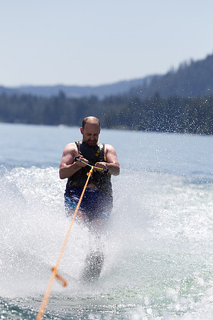 Boating on Lake Almanor-924