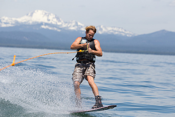 Boating on Lake Almanor-747