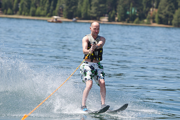 Boating on Lake Almanor-825