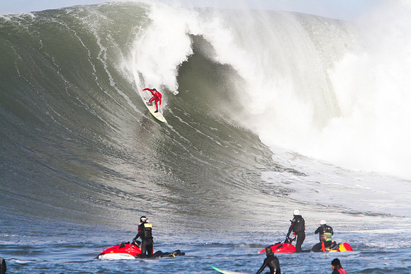 Mavericks Surf Contest 2010-214