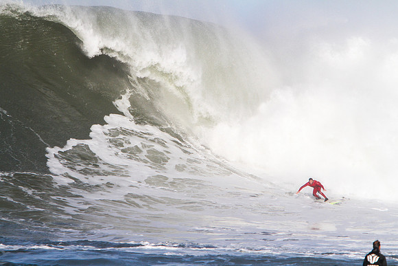 Mavericks Surf Contest 2010-209