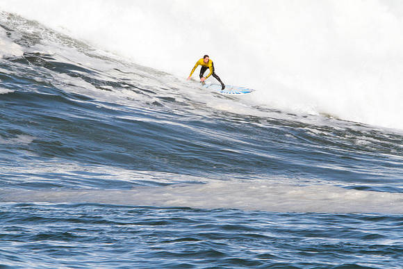 Mavericks Surf Contest 2010-117