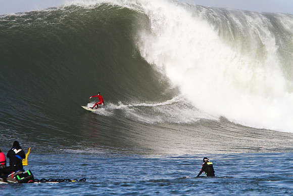 Mavericks Surf Contest 2010-191