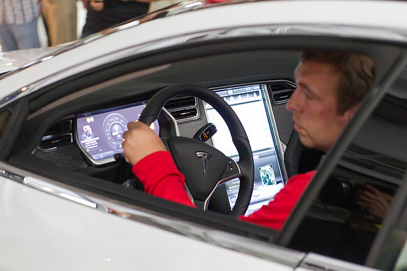 Tesla S Factory Tour-50