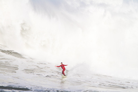 Mavericks Surf Contest 2010-207