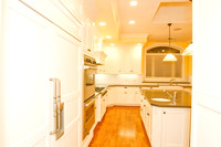 1621 Holt