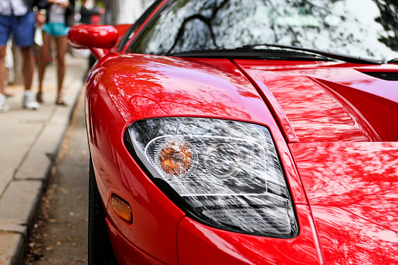Red Ford GT