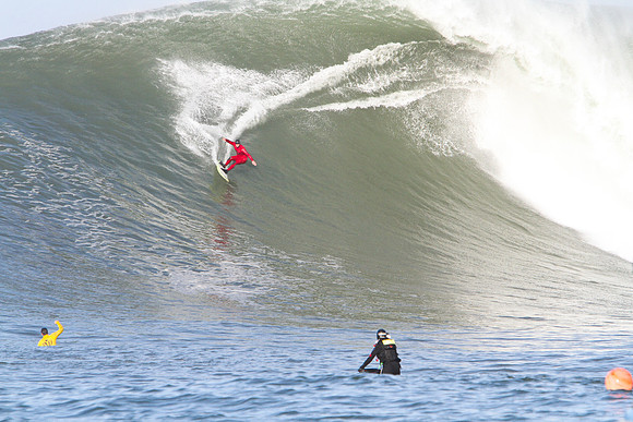 Mavericks Surf Contest 2010-186