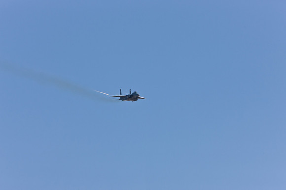 F15E Strike Eagle on approach | Salinas Air Show