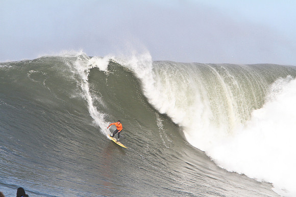 Mavericks Surf Contest 2010-159