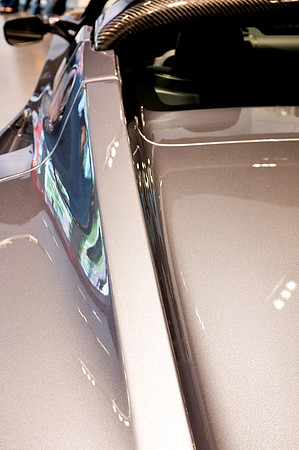 Tesla Roadster Electric Car-7