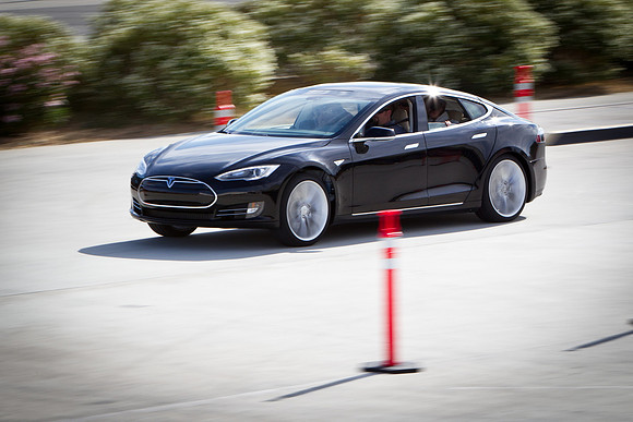 Tesla S Factory Tour-30