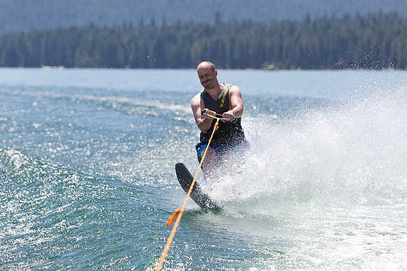Boating on Lake Almanor-878