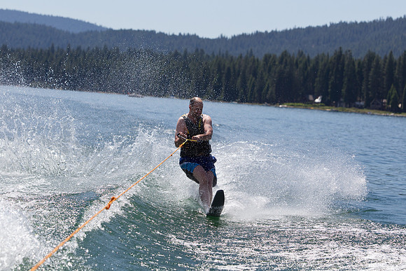 Boating on Lake Almanor-895