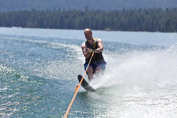 Boating on Lake Almanor-879