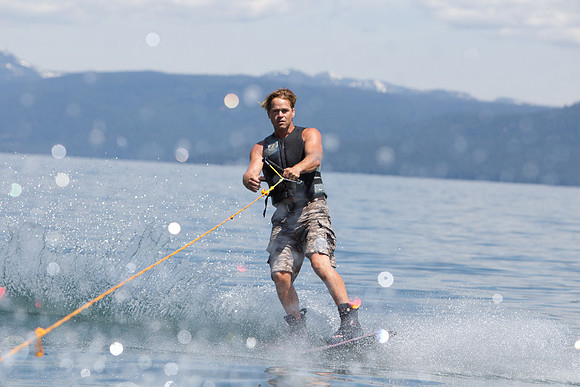 Boating on Lake Almanor-733