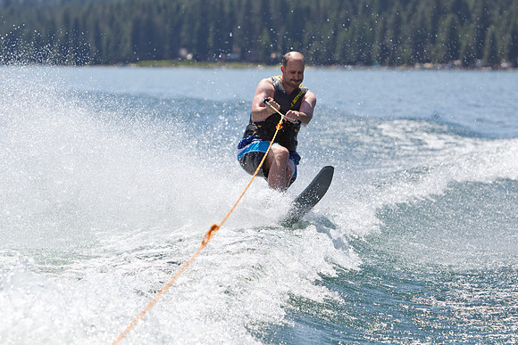 Boating on Lake Almanor-862