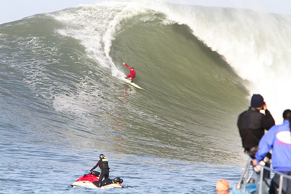Mavericks Surf Contest 2010-182