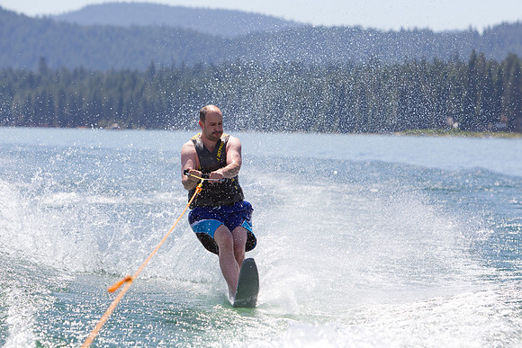 Boating on Lake Almanor-863