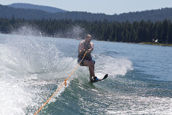 Boating on Lake Almanor-897