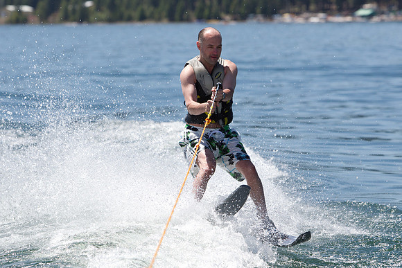 Boating on Lake Almanor-833