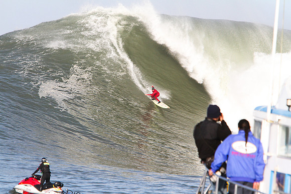 Mavericks Surf Contest 2010-178