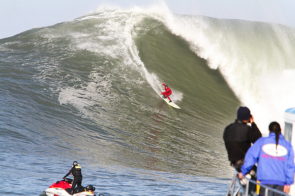 Mavericks Surf Contest 2010-179
