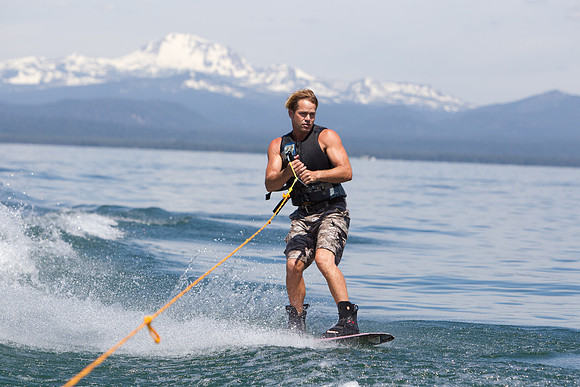 Boating on Lake Almanor-735