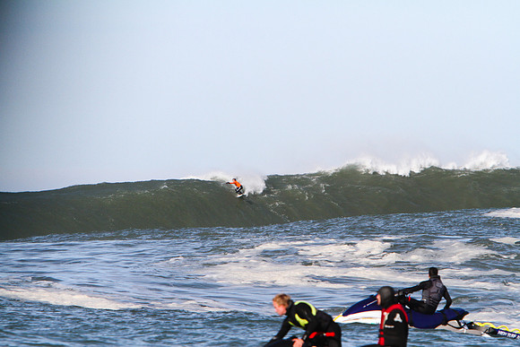Mavericks Surf Contest 2010-125