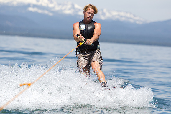 Boating on Lake Almanor-756