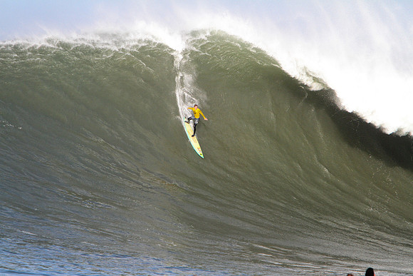 Mavericks Surf 2010-188