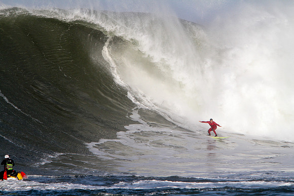 Mavericks Surf 2010-230