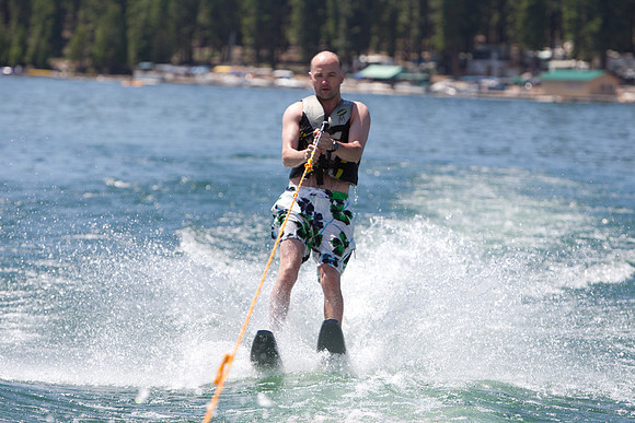 Boating on Lake Almanor-848