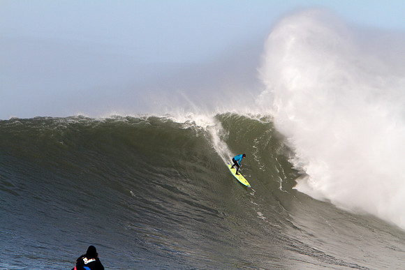 Mavericks Surf 2010-401
