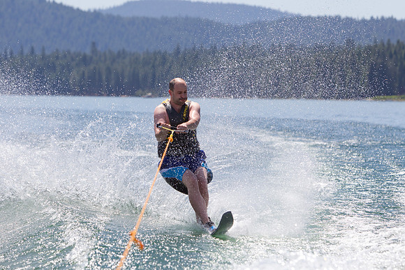 Boating on Lake Almanor-864