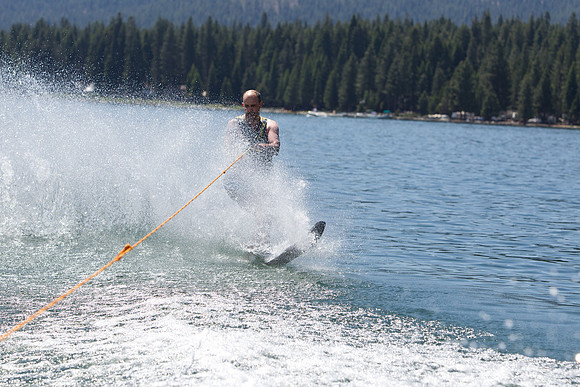 Boating on Lake Almanor-892