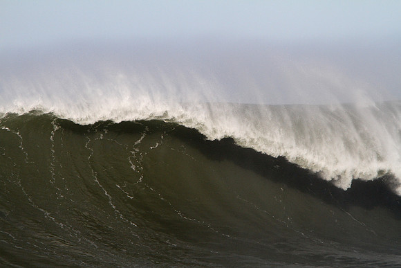 Mavericks Surf 2010-210