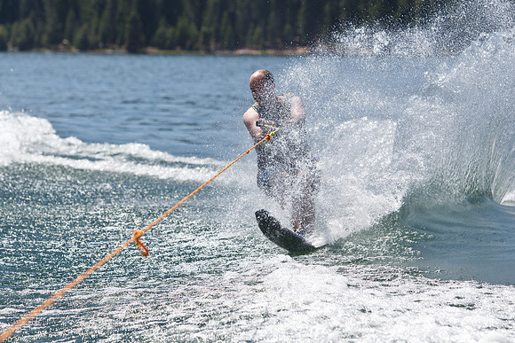 Boating on Lake Almanor-858