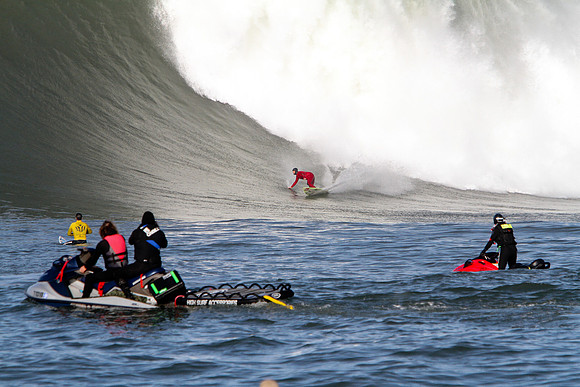 Mavericks Surf 2010-285