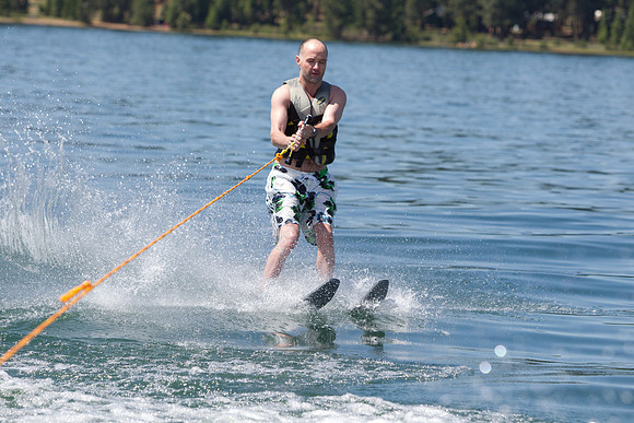 Boating on Lake Almanor-820