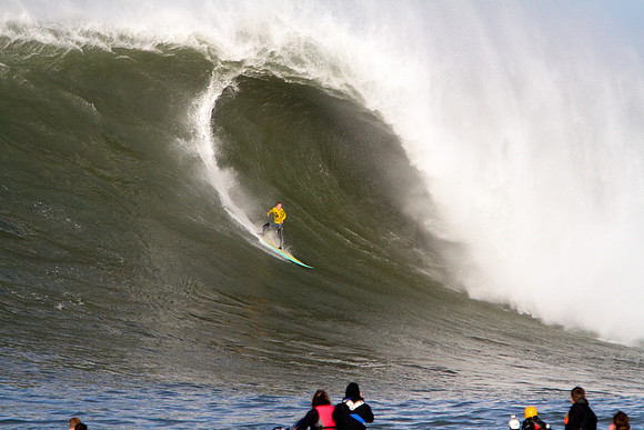 Mavericks Surf 2010-192