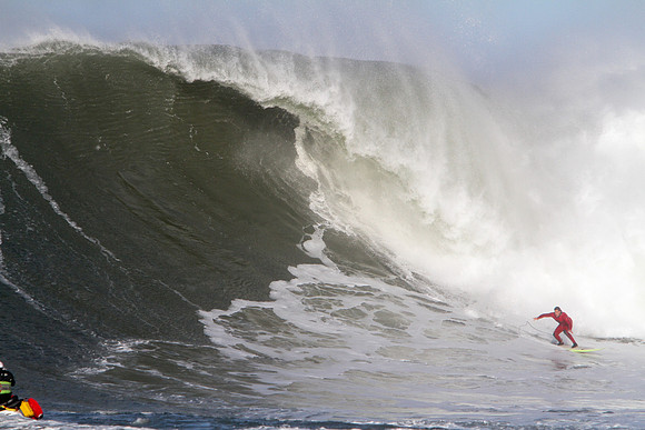 Mavericks Surf 2010-232