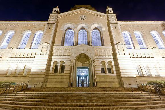 UCLA Powell Library - Front Center