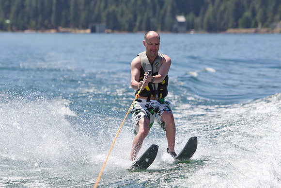 Boating on Lake Almanor-839