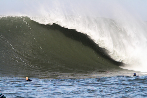 Mavericks Surf 2010-396