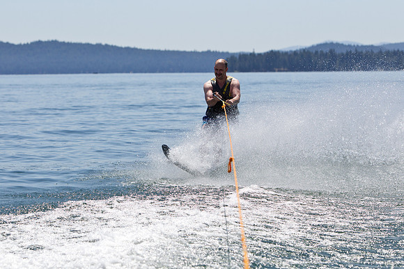 Boating on Lake Almanor-912