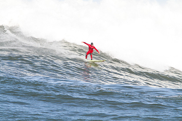 Mavericks Surf Contest 2010-174