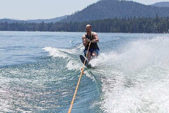 Boating on Lake Almanor-914