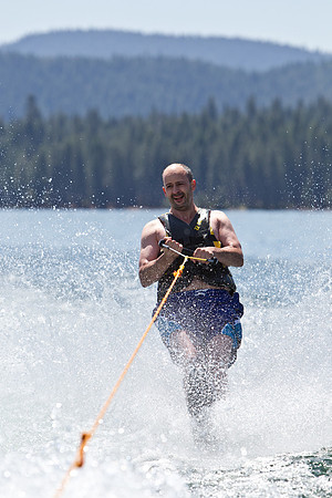 Boating on Lake Almanor-920