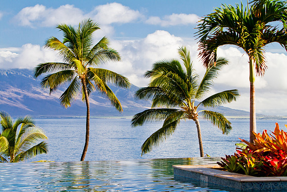 "infinity" Pool | Four Seasons Wailea